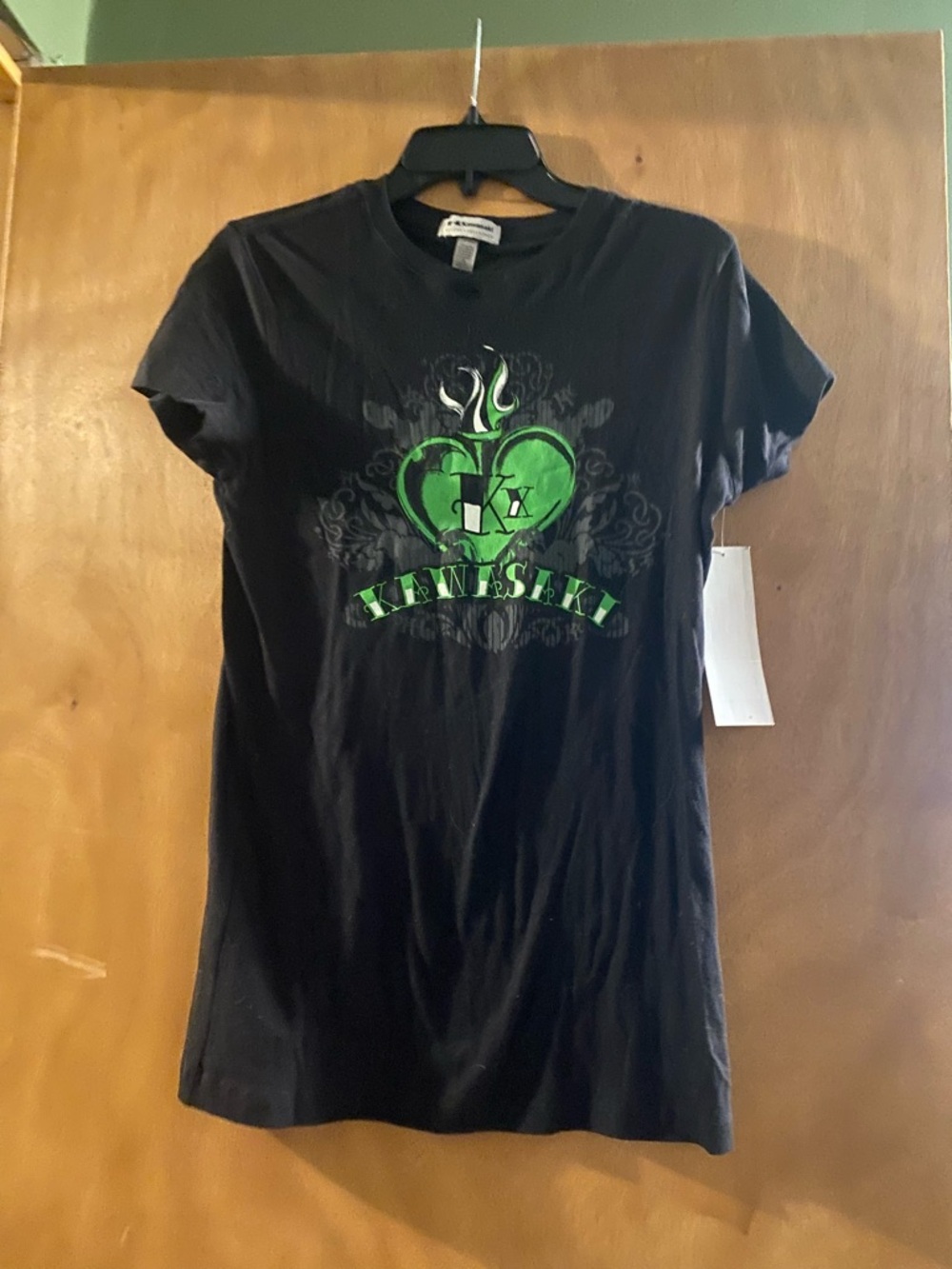 Kawasaki Women’s Black Short Sleeve Graphic Tee - Green Logo